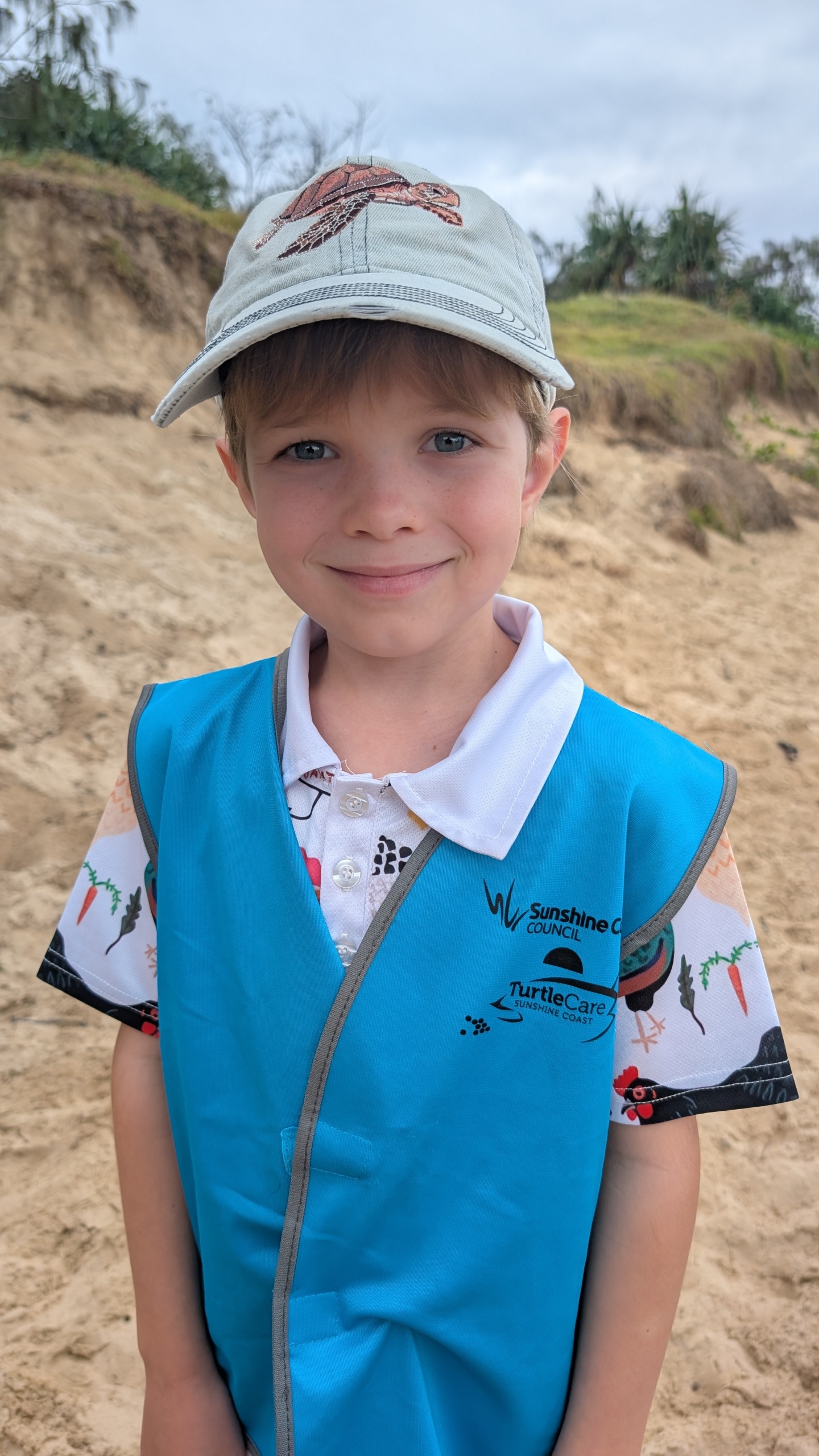 Visionary Wildlife Warrior participating in a beach clean up